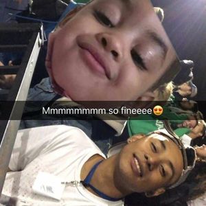 Meet your Posher, Devin